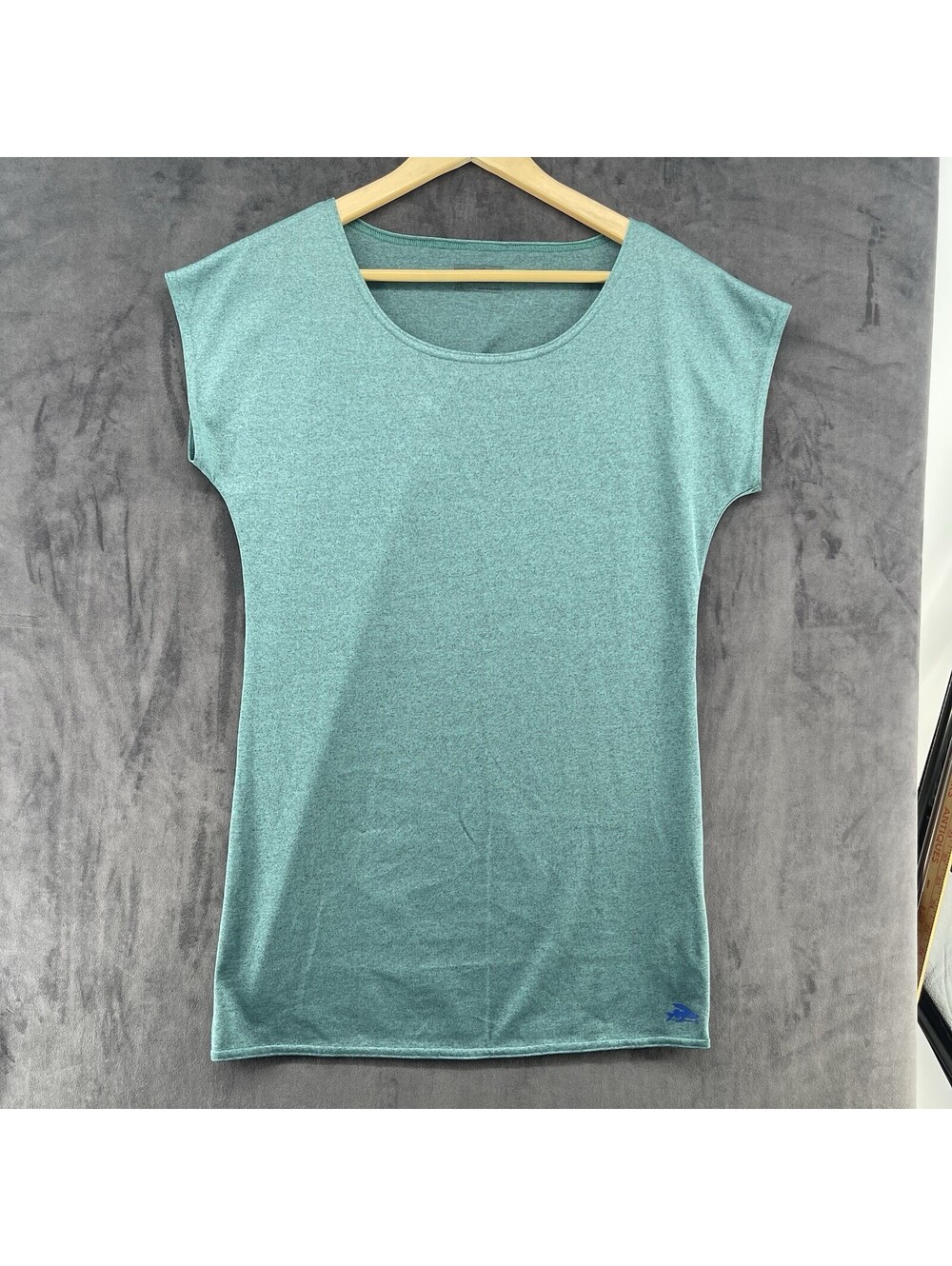 Patagonia Responsibili-Tee Cover Up Women’s Large Green Lightweight XS